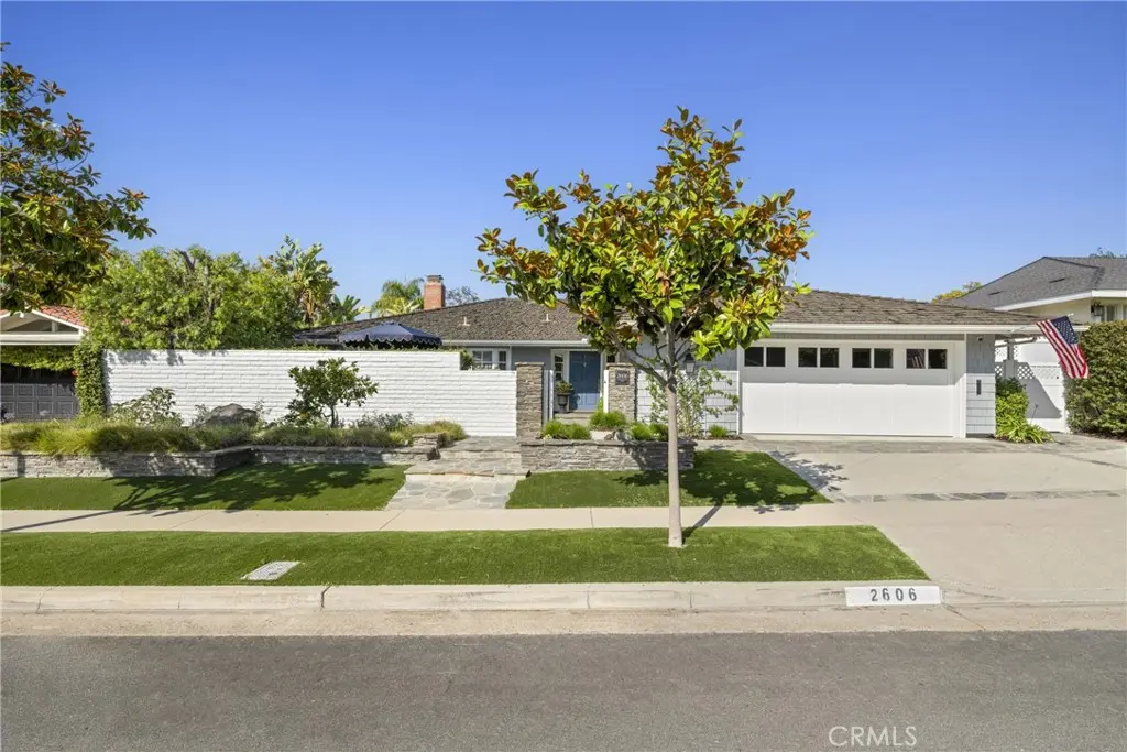 2606 Lighthouse, Corona Del Mar, CA — listing photo 1
