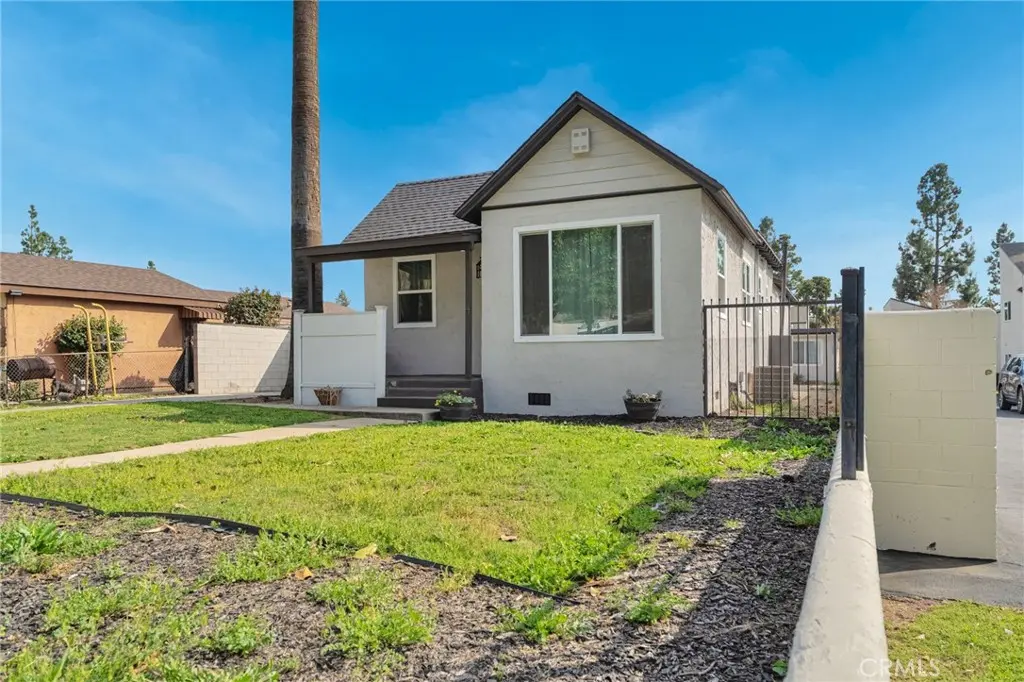 70 W Claremont St, Pasadena, CA — listing photo 1