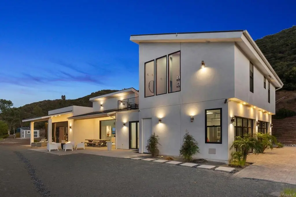 Single Family Residence for sale at 42950 Ivy Street, Murrieta, CA featuring 4 beds and 3 baths