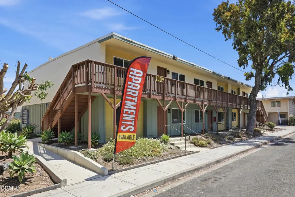 Residential Lease for rent at 1009 E Jones Street 330, Santa Maria, Santa Barbara County, CA featuring 1 bed and 1 bath