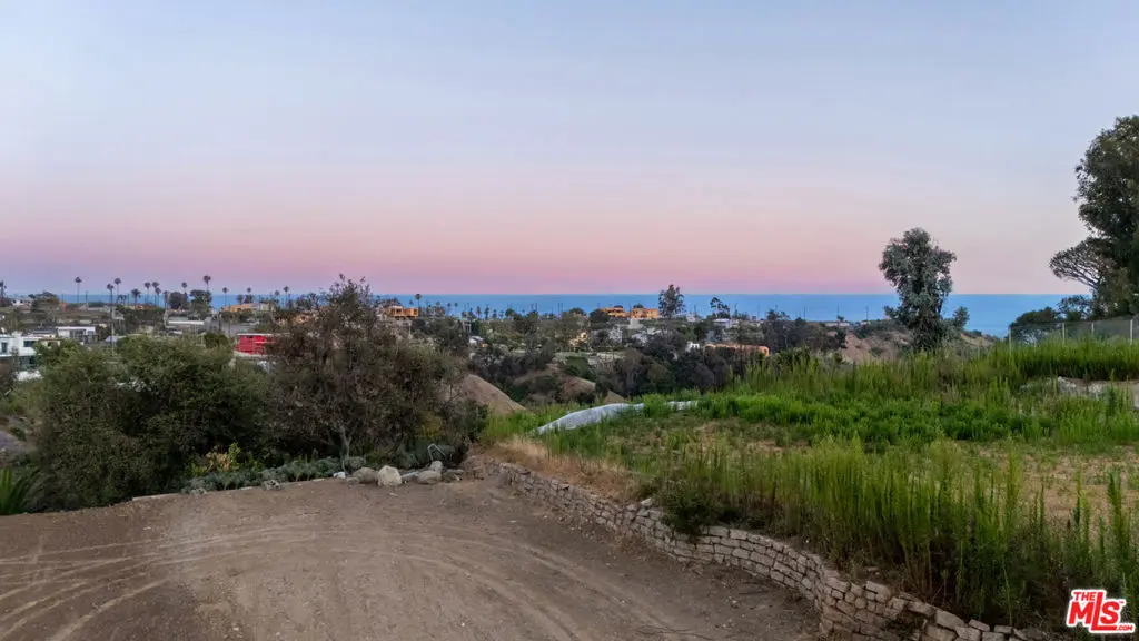612 Erskine Drive, Pacific Palisades, CA — listing photo 1