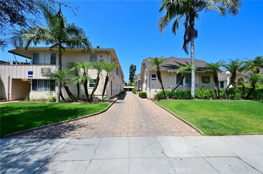 529 541 S EL MOLINO Street, Pasadena, CA — listing photo 1