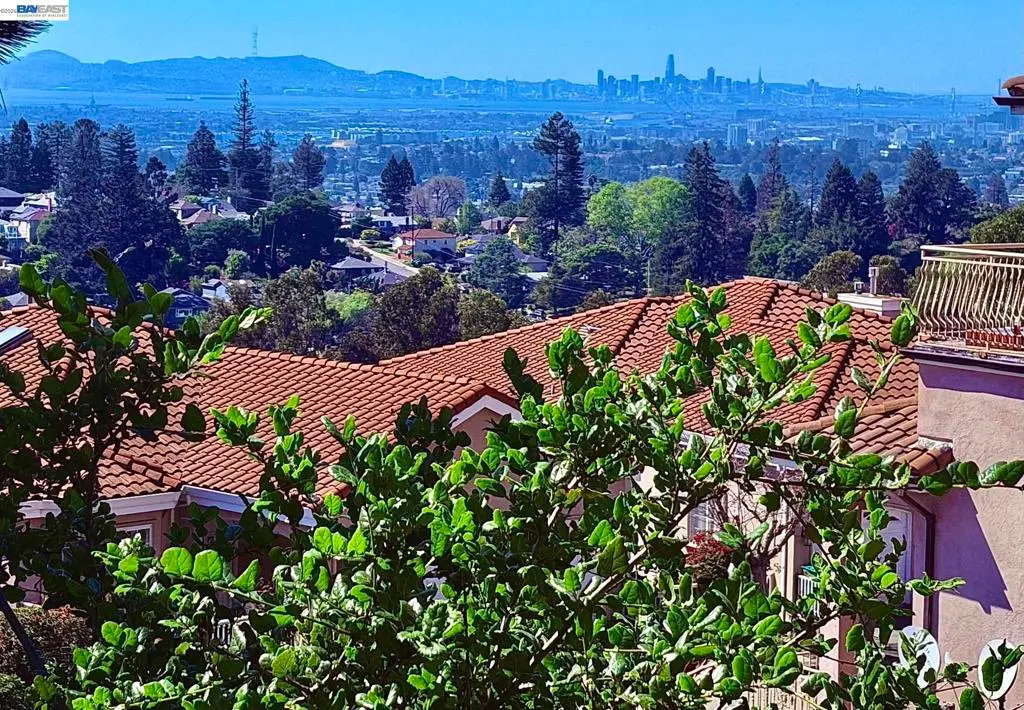 4320 Terrabella Way, Oakland, CA — listing photo 1