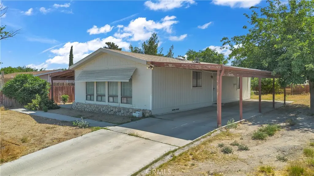 19013 Muskrat, Adelanto, CA — listing photo 1
