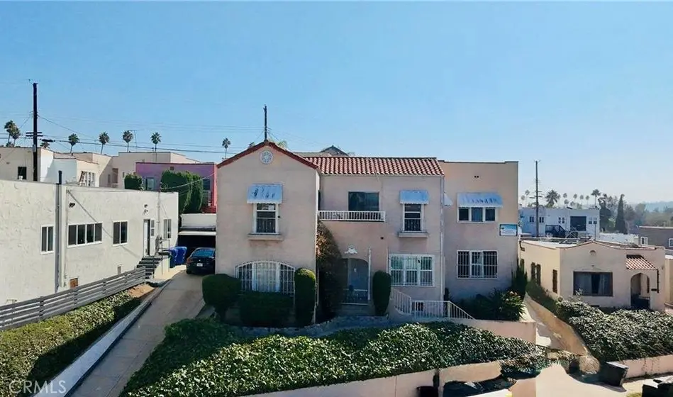 Mixed Use for sale at 2116 S Palm Grove Avenue, Los Angeles, CA