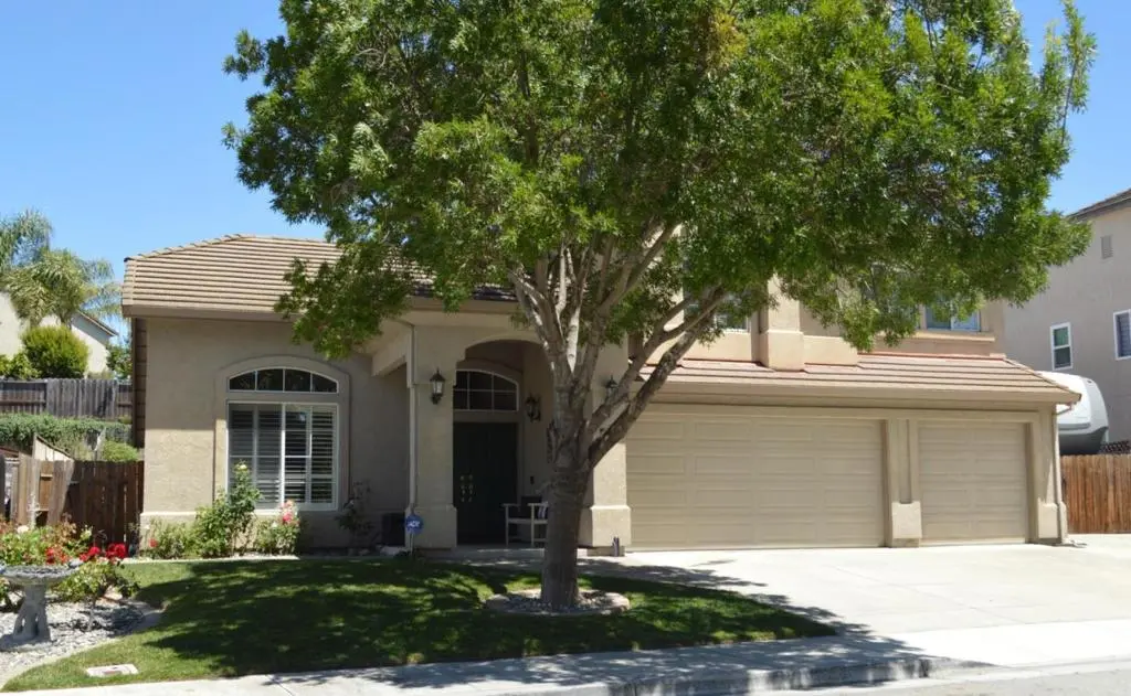 Single Family Residence for sale at 1121 Cypress Street, Hollister, CA featuring 4 beds and 3 baths