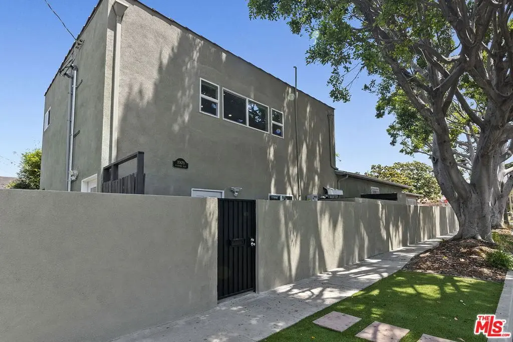 Residential Lease for rent at 10679 Olympic Boulevard, Los Angeles, Los Angeles County, CA featuring 2 beds and 2 baths