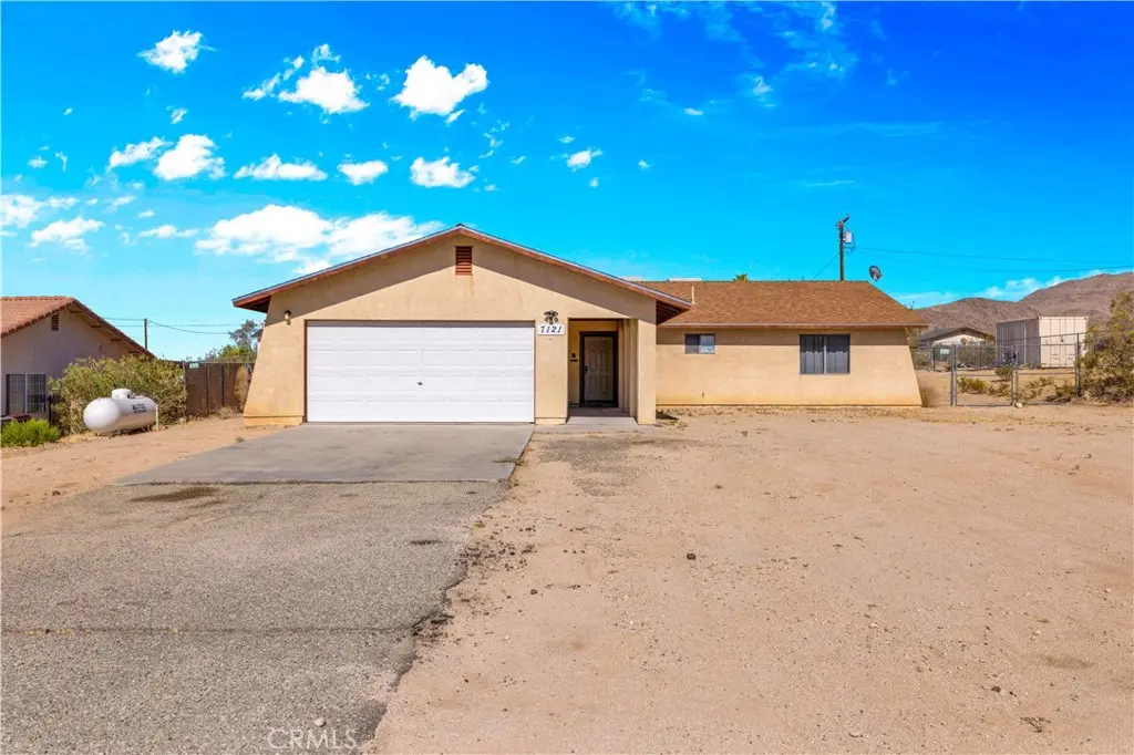 7121 Quail Spring Avenue, 29 Palms, CA — listing photo 1
