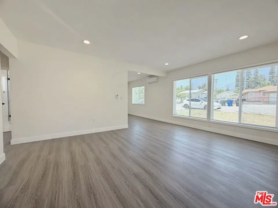 Residential Lease for rent at 410 E Cherry Avenue, Monrovia, Los Angeles County, CA featuring 2 beds and 1 bath