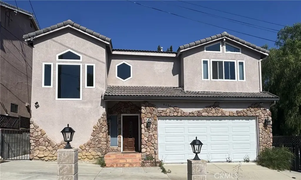 9230 Lakeview, Chatsworth, CA — listing photo 1