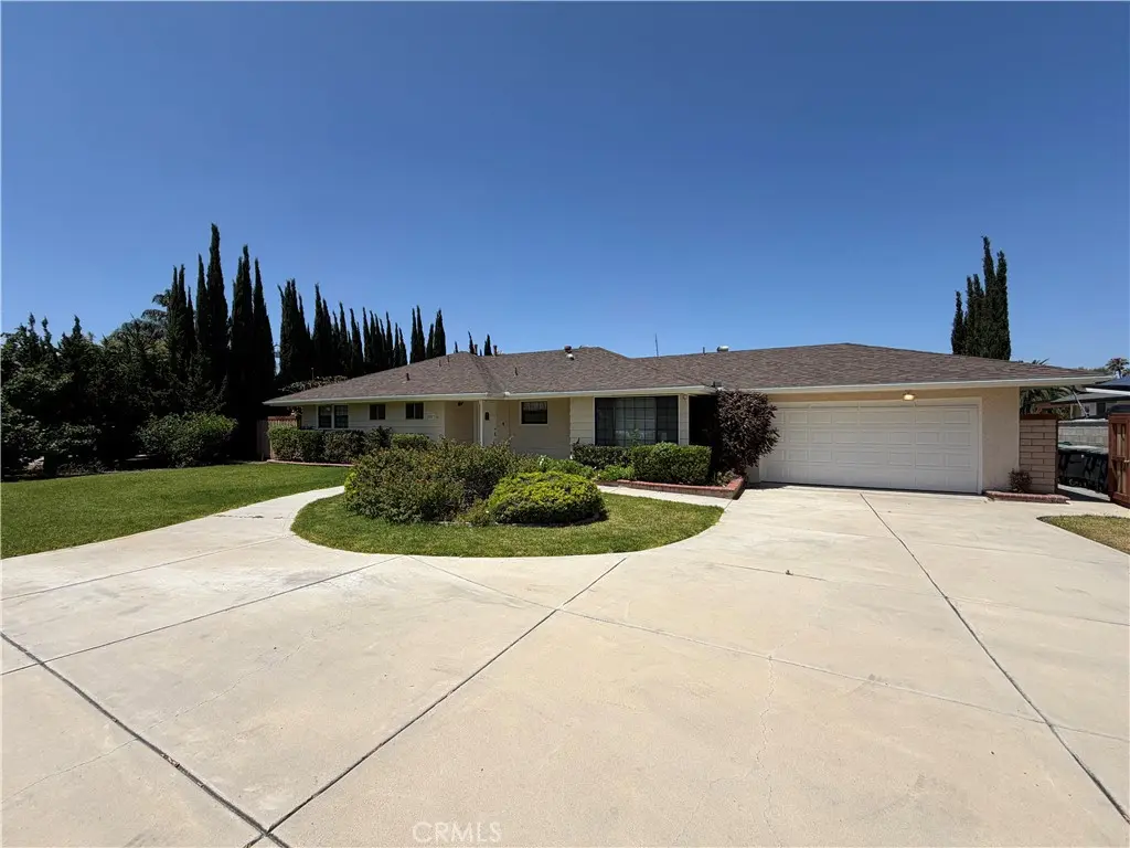Residential Lease for rent at 2680 N Canal Street, Orange, Orange County, CA featuring 3 beds and 2 baths