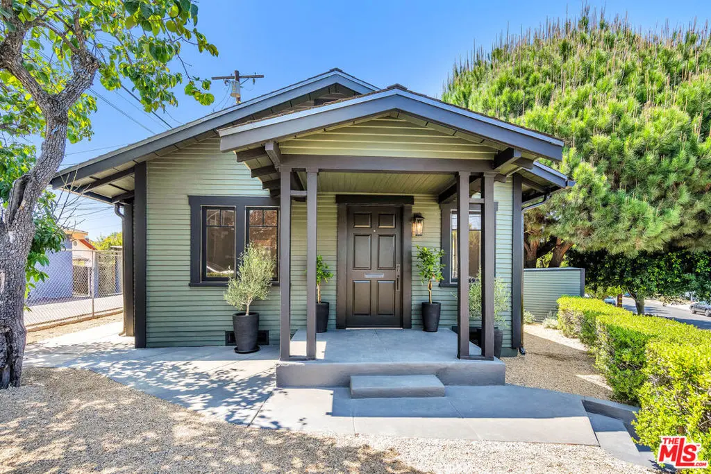 Single Family Residence for sale at 215 Newland Street, Los Angeles, CA featuring 1 bed and 1 bath