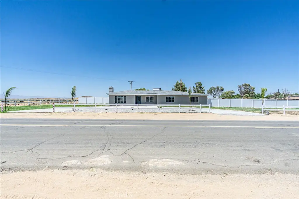 16621 Glendower, Edwards, CA — listing photo 1