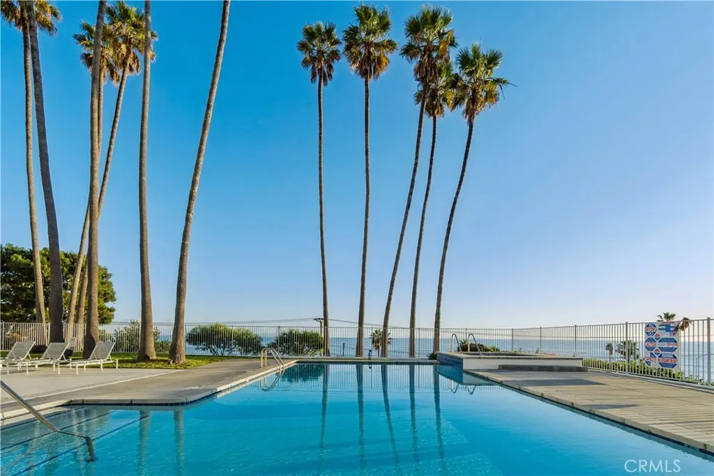 17350 W Sunset 202, Pacific Palisades, CA — listing photo 1