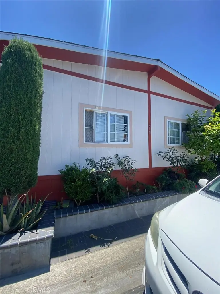 4080 W 1st Street 218, Santa Ana, CA — listing photo 1