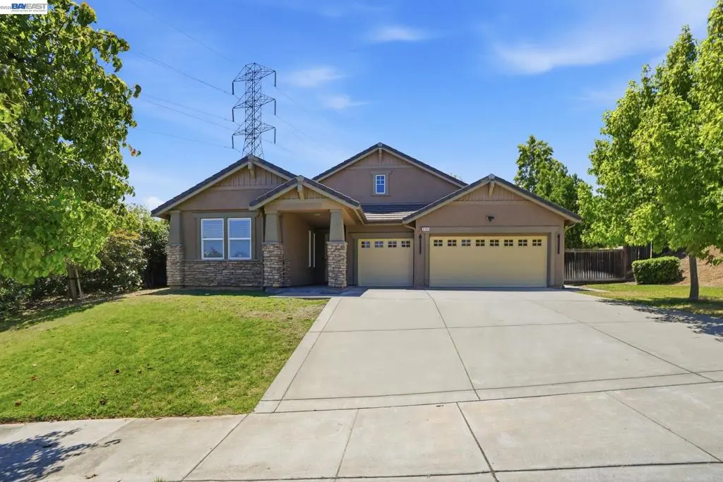 Single Family Residence for sale at 2742 St Andrews Dr, Brentwood, CA featuring 4 beds and 3 baths