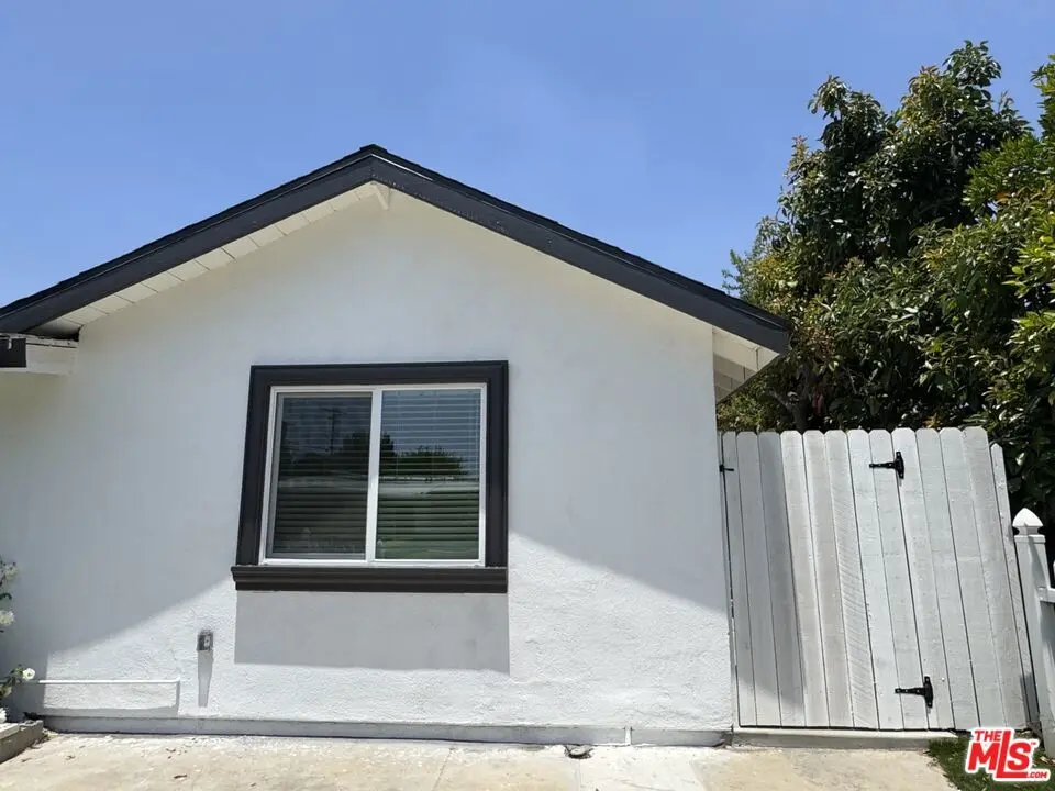 19459 Keswick Street, Reseda, CA — listing photo 1