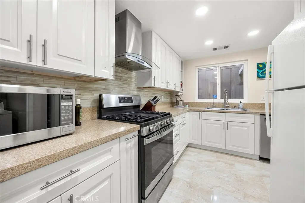 2369 S Reservoir, Pomona, CA — listing photo 1