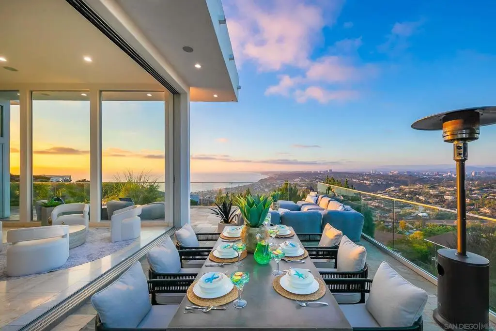 Single Family Residence for rent at 7256 Rue Michael, La Jolla, CA featuring 5 beds and 5 baths