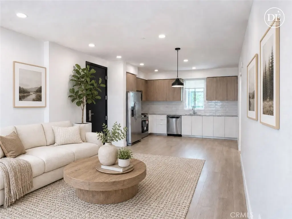 12078 Guerin Street 106, Studio City, CA — listing photo 1