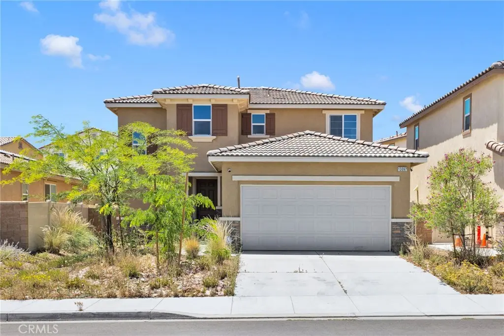 13097 Lancaster, Hesperia, CA — listing photo 1