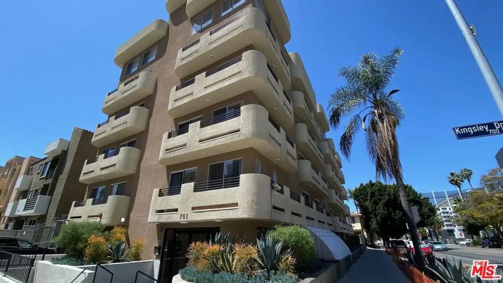 Residential Lease for rent at 701 S Kingsley Drive 203, Los Angeles, Los Angeles County, CA featuring 1 bed and 1 bath