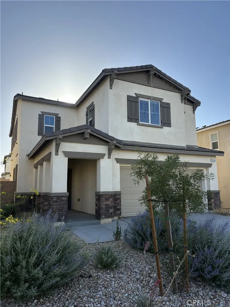 Single Family Residence for rent at 12918 Echo Valley Street, Victorville, CA featuring 3 beds and 3 baths