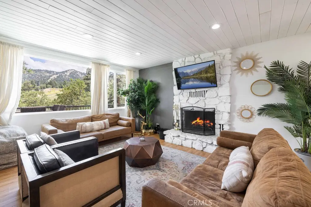 1289 Balsam, Big Bear Lake, CA — listing photo 1