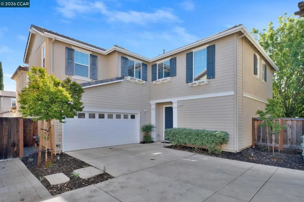 Single Family Residence for sale at 312 MacArthur Way, Brentwood, CA featuring 5 beds and 3 baths