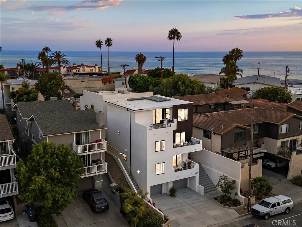 245 W El Portal B, San Clemente, CA — listing photo 1