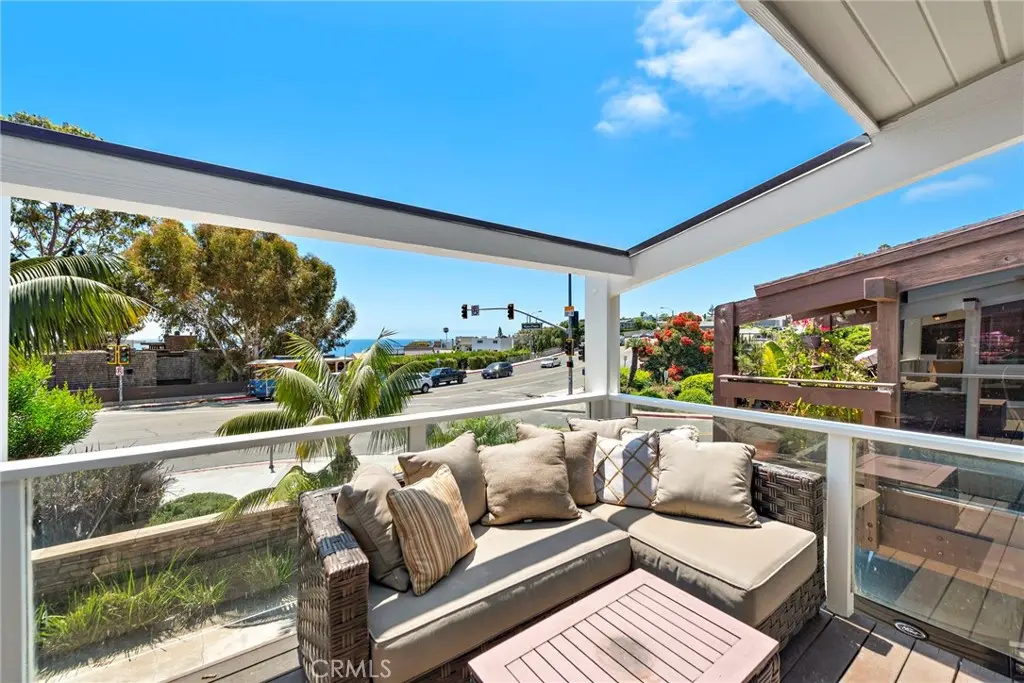 Residential Lease for rent at 201 Nyes Place, Laguna Beach, Orange County, CA featuring 3 beds and 2 baths