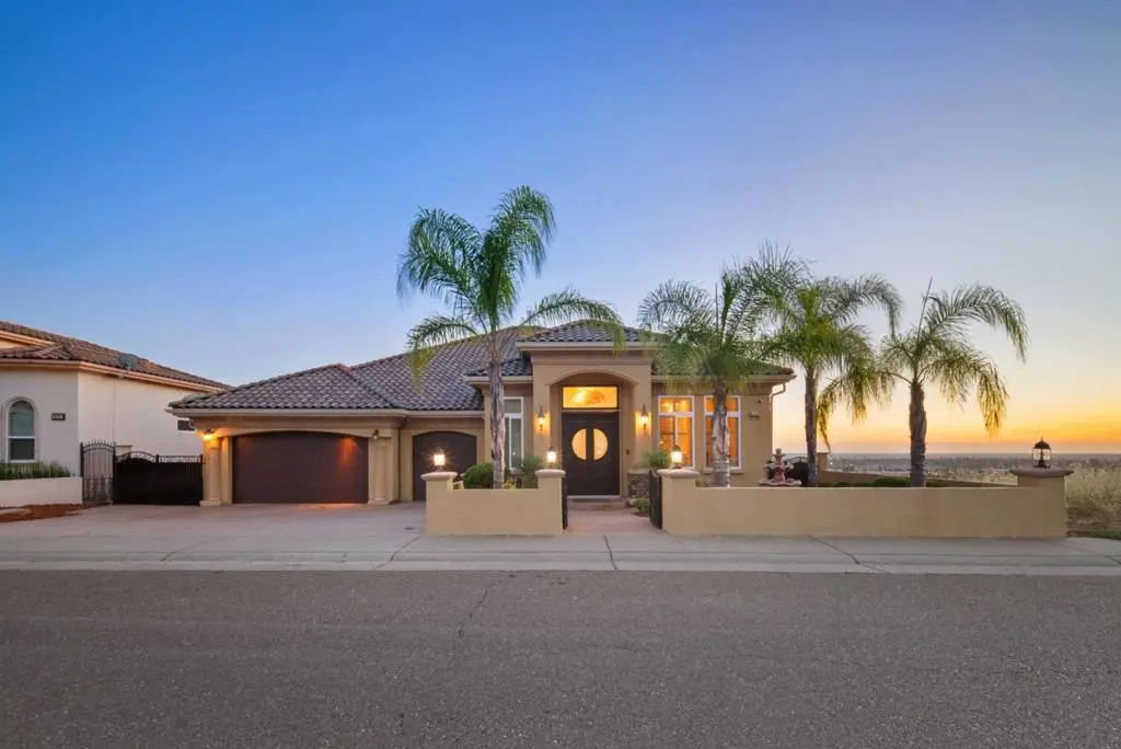Single Family Residence for sale at 477 Serpa Way, Folsom, CA featuring 5 beds and 7 baths