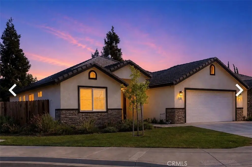2024 De La Vina Court, Atwater, CA — listing photo 1
