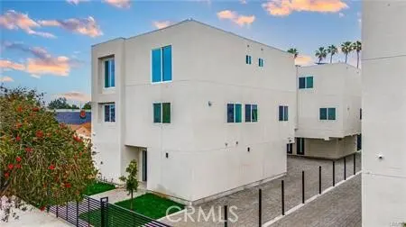 16000 S Vermont, Gardena, CA — listing photo 1