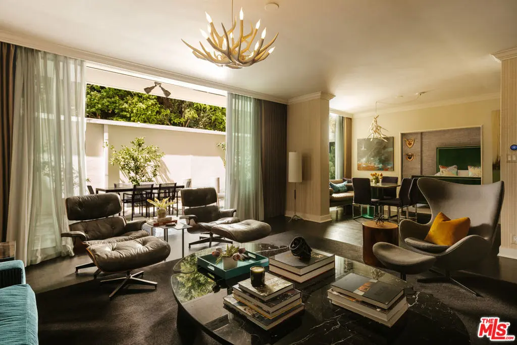 Condominium for sale at 8787 Shoreham Drive 101, West Hollywood, CA featuring 1 bed and 2 baths