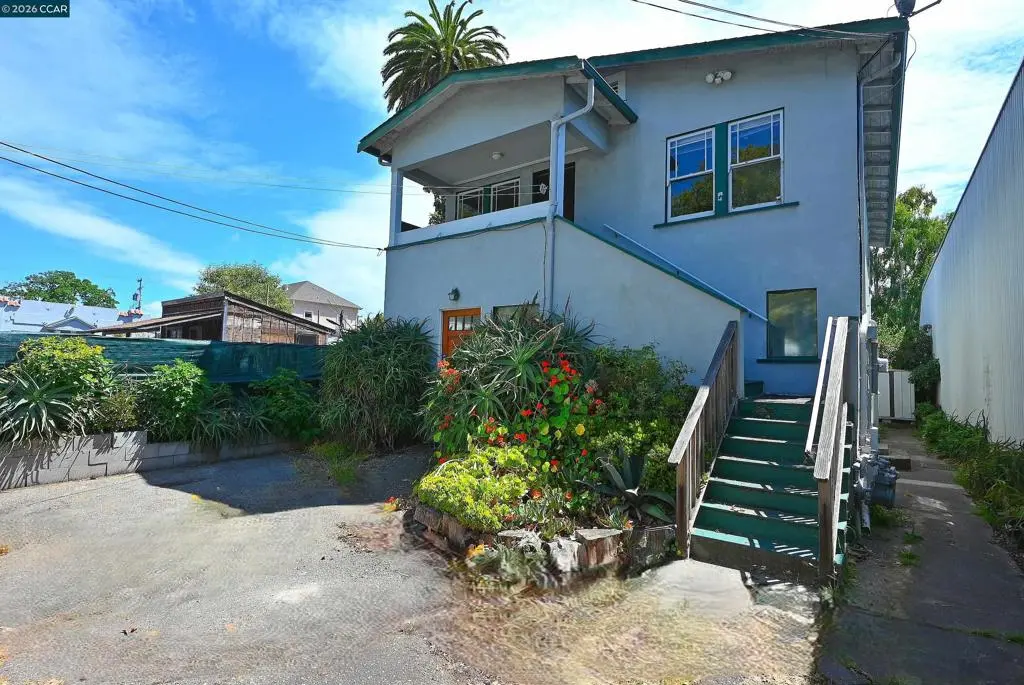 Triplex for sale at 2221 2223 San Pablo Ave, Berkeley, CA
