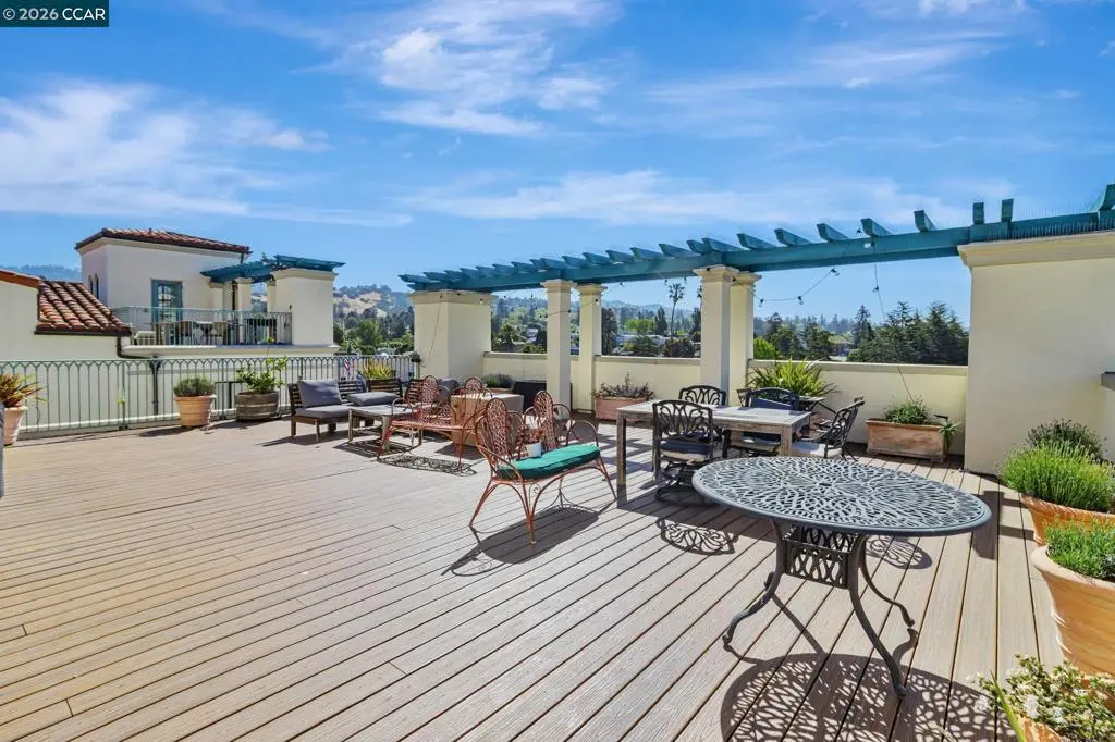 Condominium for sale at 4395 Piedmont Ave P208, Oakland, CA featuring 1 bed and 1 bath