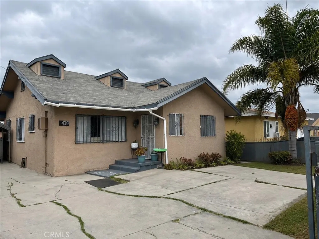 Single Family Residence for sale at 435 W 110th, Los Angeles, CA featuring 2 beds and 1 bath