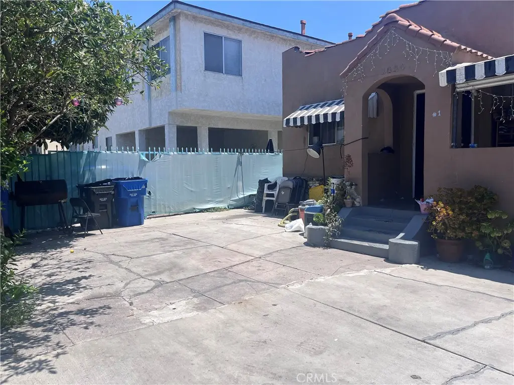 Quadruplex for sale at 2026 S Ridgeley, Los Angeles, CA featuring 9 beds and 5 baths