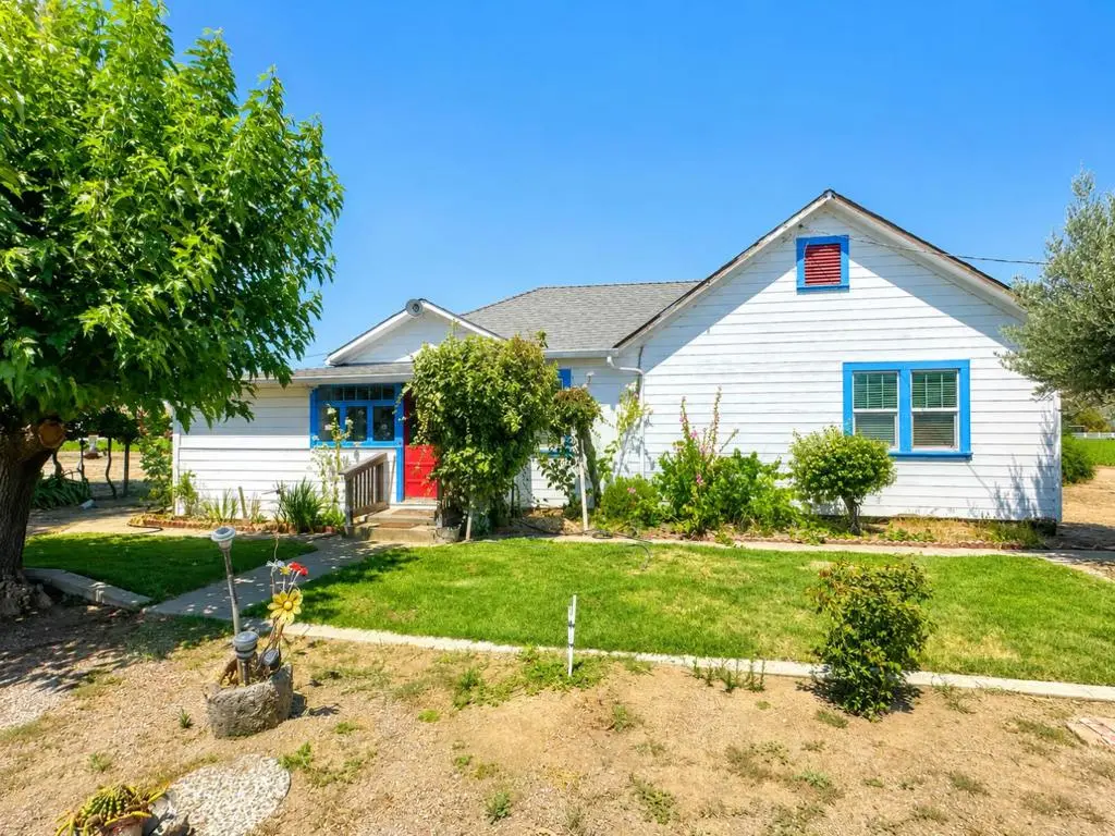 Single Family Residence for sale at 7340 Crews Road, Gilroy, CA featuring 3 beds and 1 bath