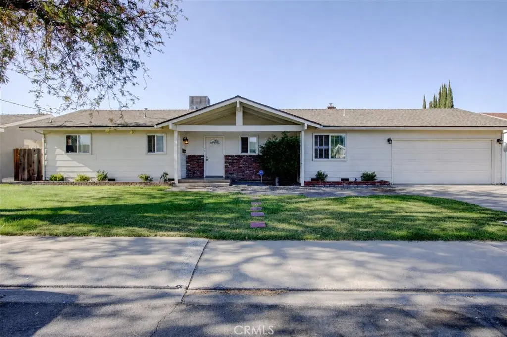 2212 Mauna Loa, Ceres, CA — listing photo 1
