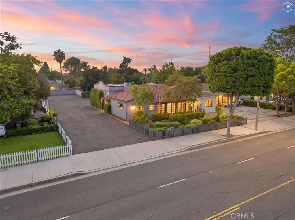 1324 E Chapman, Orange, CA — listing photo 1
