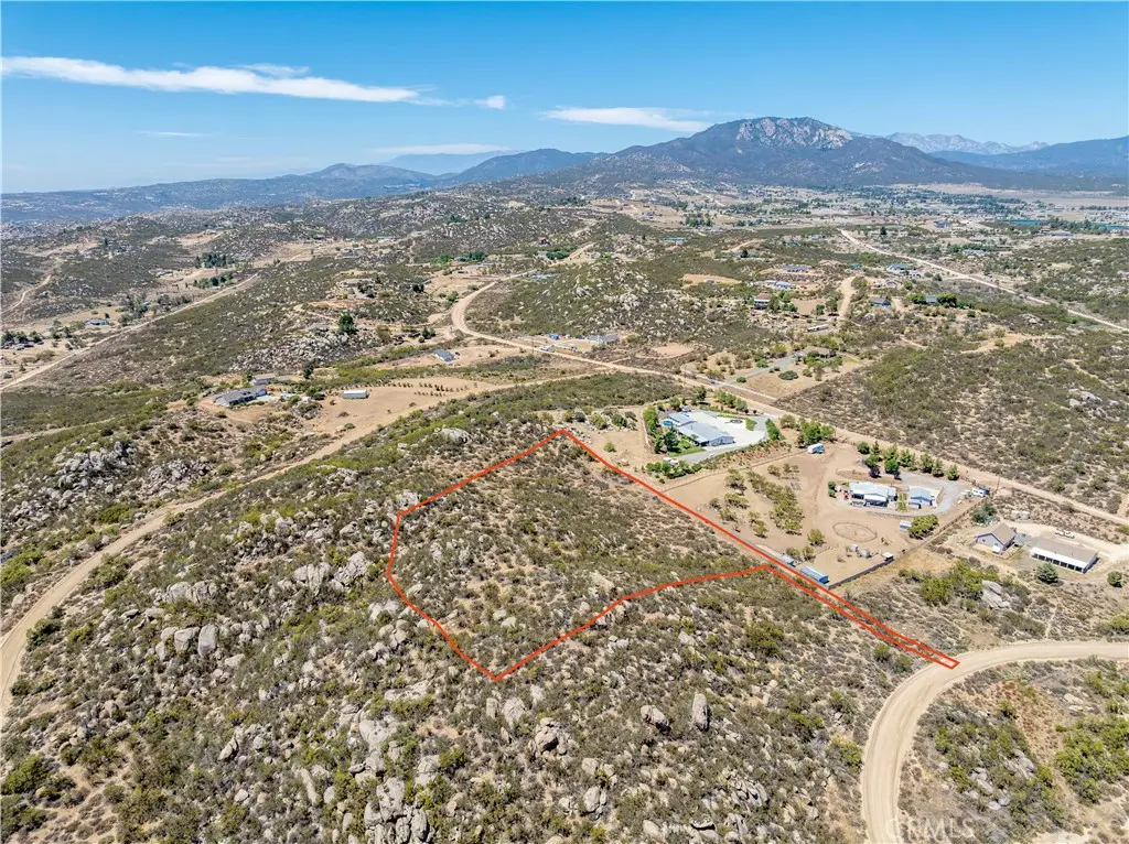 1063 Wildhorse Circle, Aguanga, CA — listing photo 1