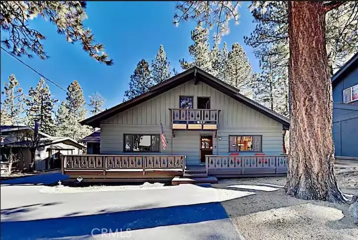 Single Family Residence for rent at 637 St Moritz, Big Bear Lake, CA featuring 3 beds and 2 baths