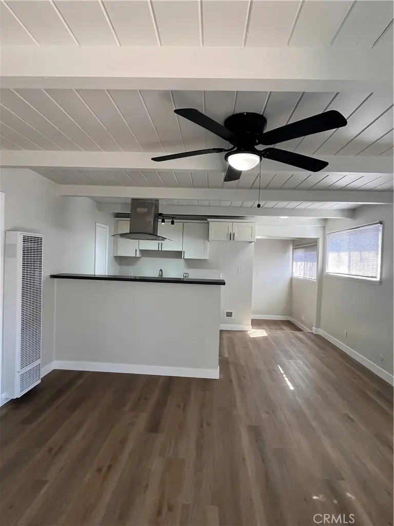 Residential Lease for rent at 3209 W 110th Street #B, Inglewood, Los Angeles County, CA featuring 2 beds and 1 bath