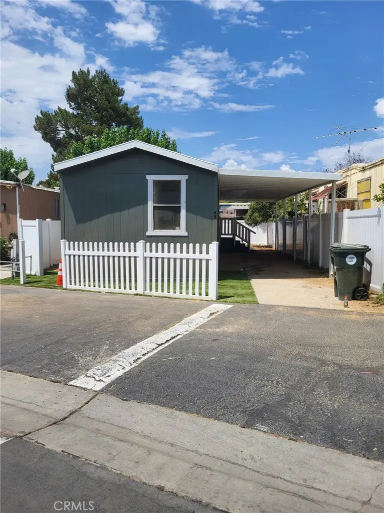 33848 Avenue G 43, Yucaipa, CA — listing photo 1