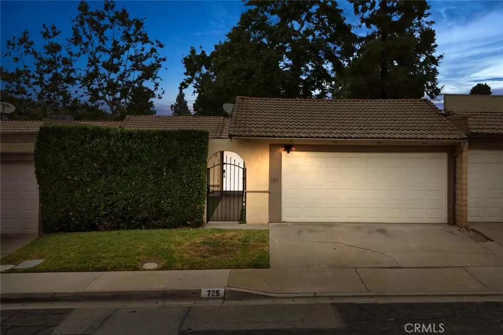 Residential Lease for rent at 725 Palomares Avenue, San Dimas, Los Angeles County, CA featuring 3 beds and 2 baths
