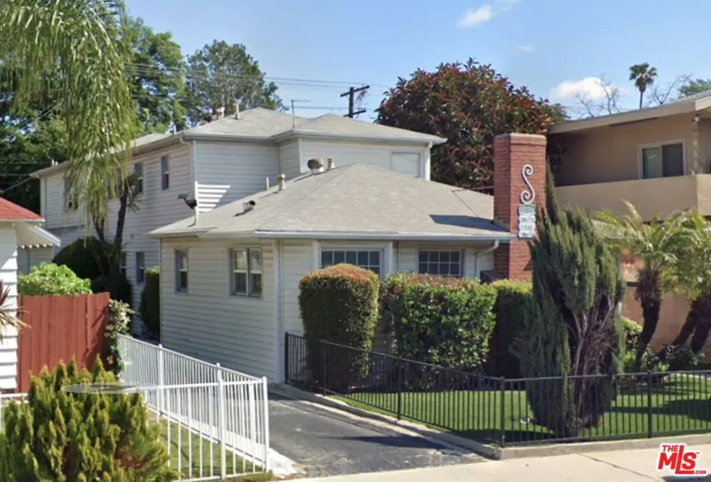 11591 Riverside Drive, North Hollywood, CA — listing photo 1