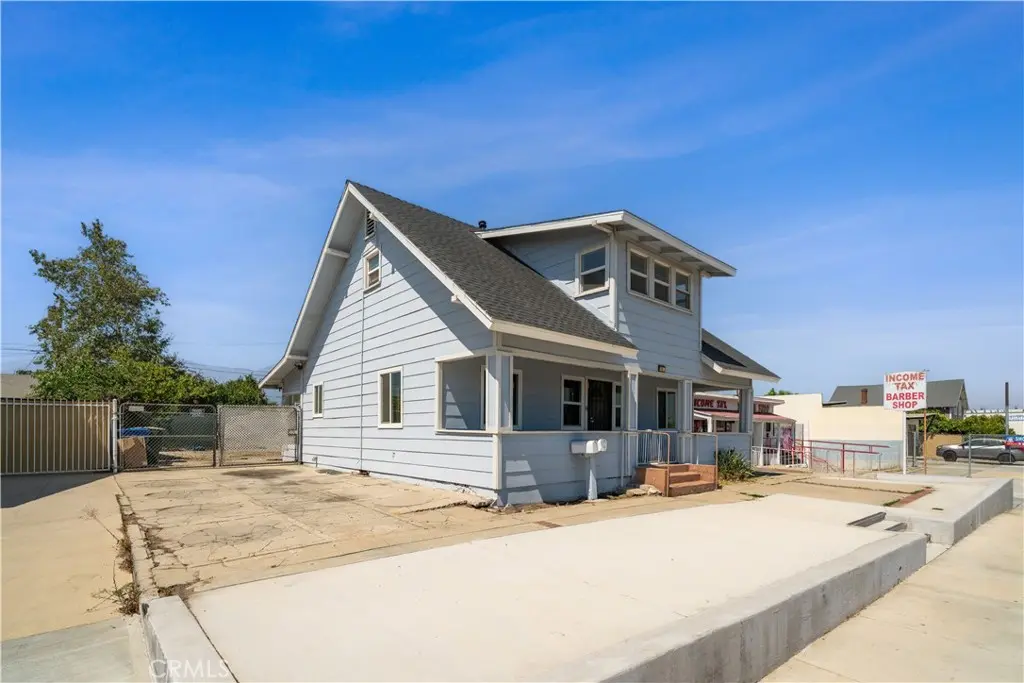 745 E Holt, Ontario, CA — listing photo 1