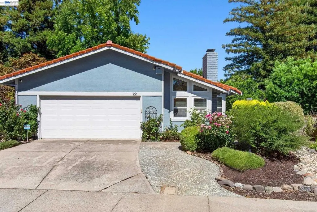 Single Family Residence for sale at 22 Jib Ct, Pleasant Hill, CA featuring 3 beds and 2 baths